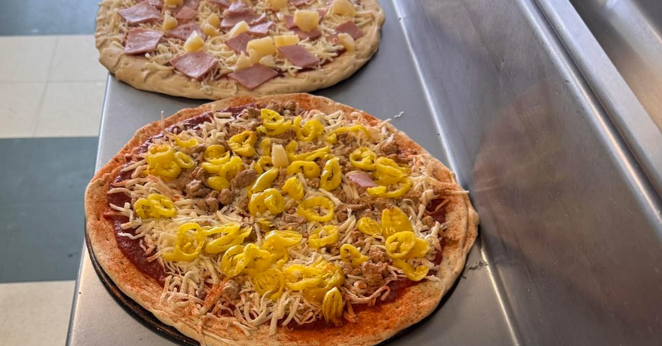🍕 DINNER IS DONE FOR ONLY $19.99!