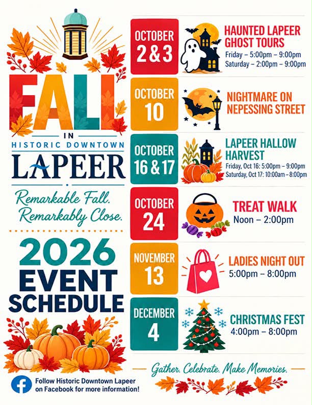 🍂🎃 Fall is here in Downtown Lapeer!